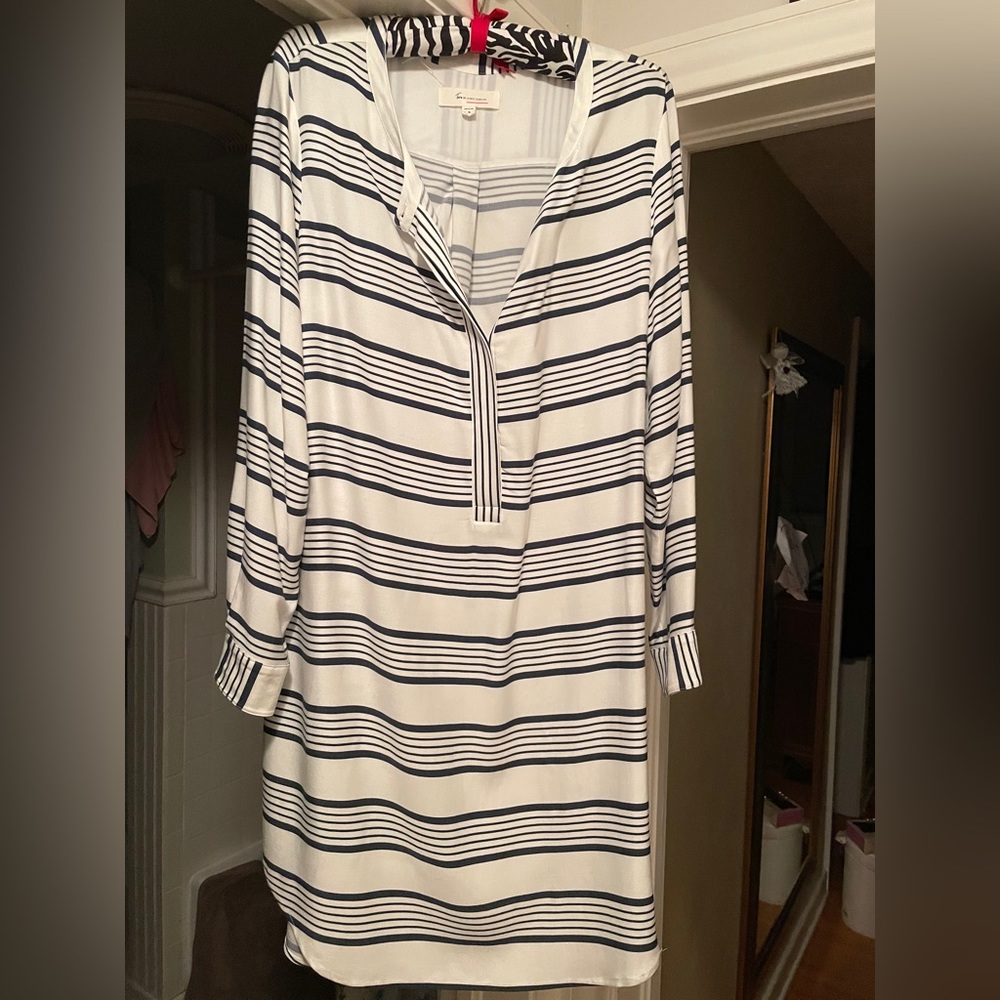 Two by Vince Camuto black and white striped shirt dress Sz M
